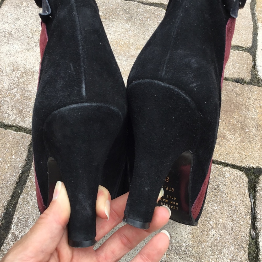 Mila Paoli Tall Black Suede Floral Heel Boots - Picture 7 of 13